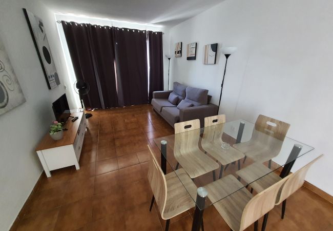 Apartamento en Costa Teguise -  Costa Teguise Beach 2D- 6 pax- 301 Apartamento en Costa Teguise -  Costa Teguise Beach 2D- 6 pax- 301