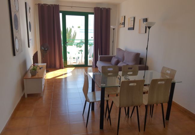 Apartamento en Costa Teguise -  Costa Teguise Beach 2D- 6 pax- 301 Apartamento en Costa Teguise -  Costa Teguise Beach 2D- 6 pax- 301